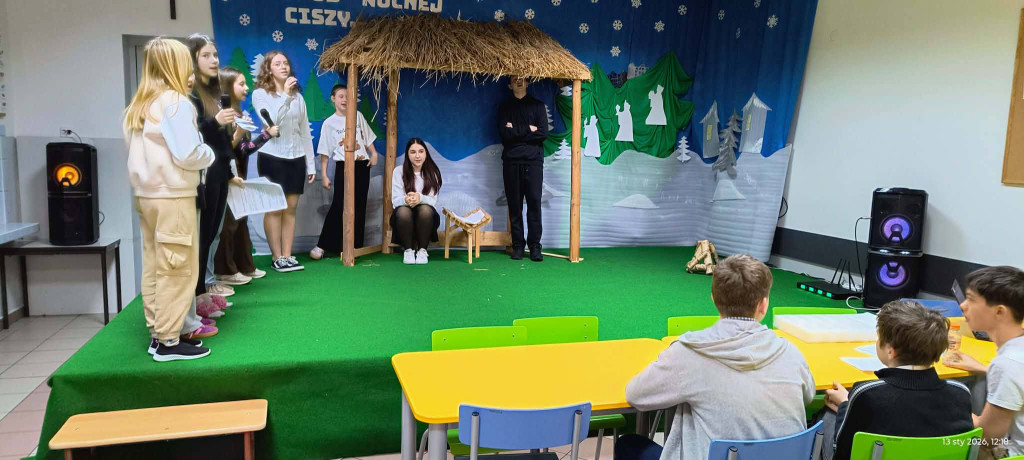 Przygotowania do Jasełek i Dnia Babci  Dziadka